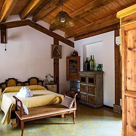 Il Cavallino Hotel Montecosaro (Marche)