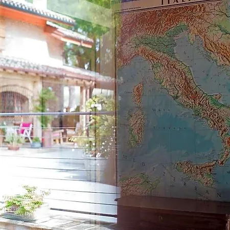 Hotel Il Cavallino Montecosaro (Marche)